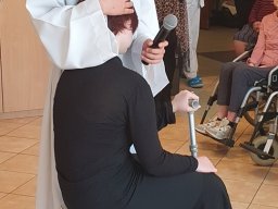 Występ młodzieżowej grupy teatralnej w Bytomskim Centrum Wsparcia, 18.04.2026